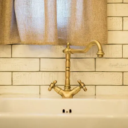 Arche Stone - Anemolia Collection *